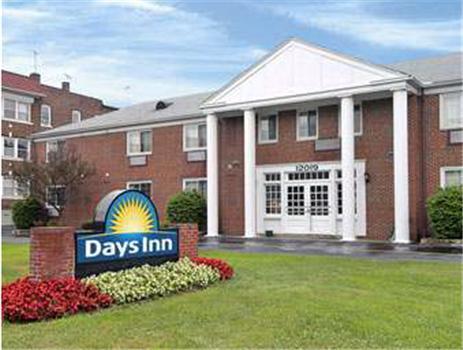 Days Inn By Wyndham Cleveland Lakewood Exterior foto